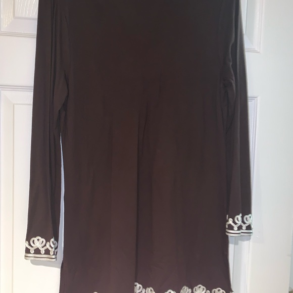 Women’s INC shirt - Picture 3 of 3